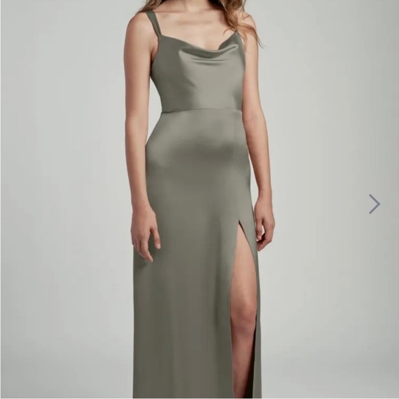 NWT JENNY YOO Gina Luxe Satin Dress Moss Women’s Size 12 6414